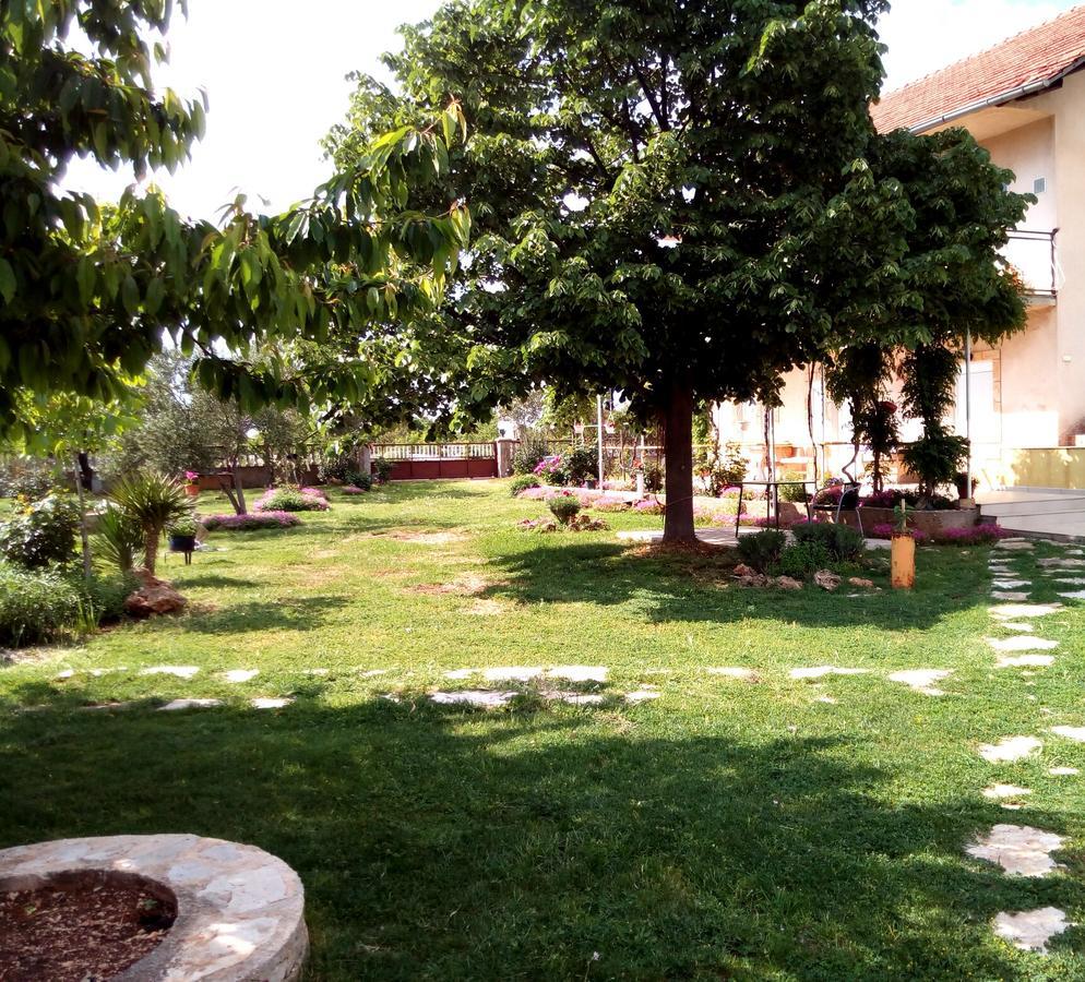 Kaja House Apartments Lozovac Εξωτερικό φωτογραφία